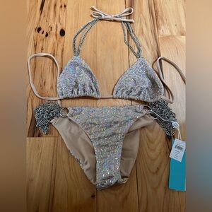 Beach bunny size large